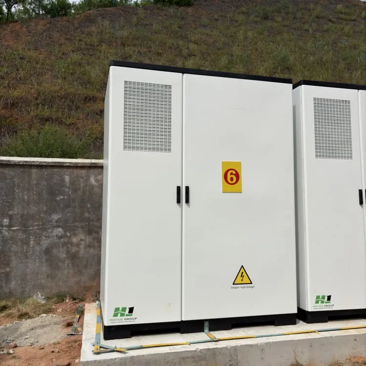 How much electricity can a household battery store